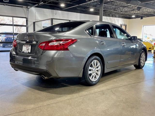 used 2017 Nissan Altima car