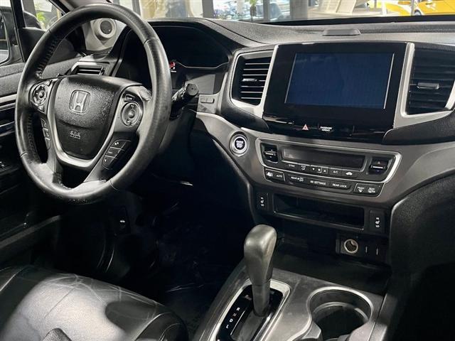 used 2016 Honda Pilot car, priced at $12,995