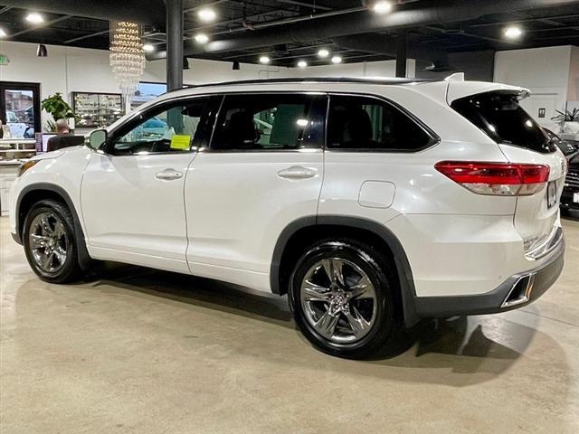 used 2017 Toyota Highlander car, priced at $27,995