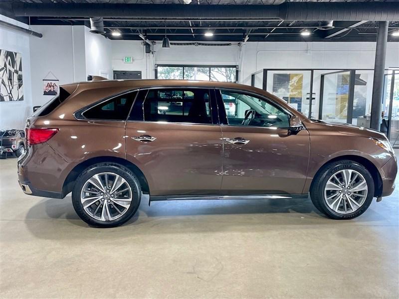 used 2019 Acura MDX car, priced at $27,595