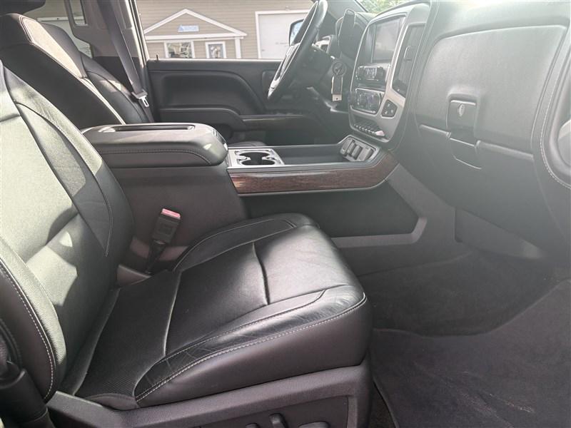 used 2017 GMC Sierra 1500 car, priced at $28,500