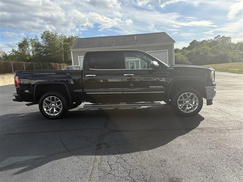 used 2017 GMC Sierra 1500 car, priced at $28,500
