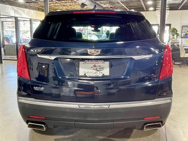 used 2017 Cadillac XT5 car, priced at $18,995