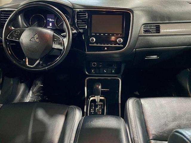used 2020 Mitsubishi Outlander car