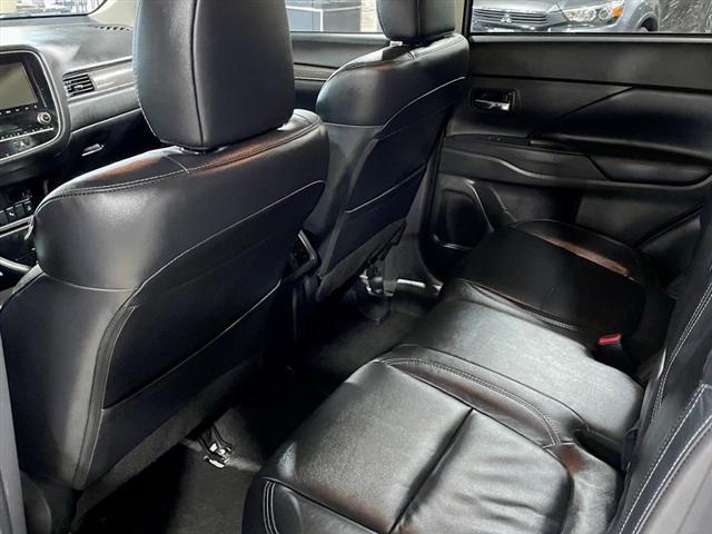used 2020 Mitsubishi Outlander car