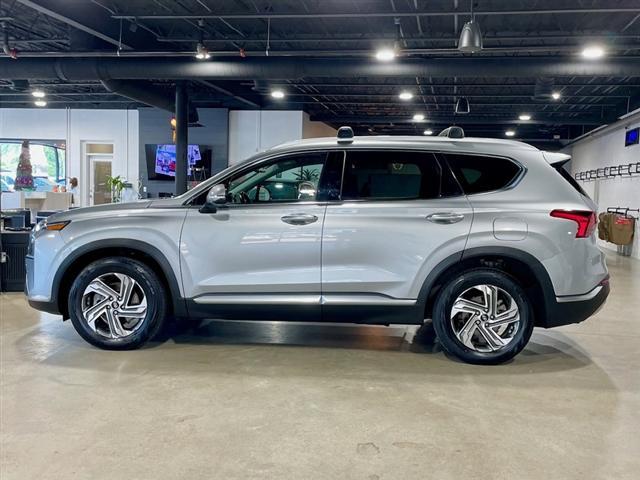 used 2022 Hyundai Santa Fe car, priced at $20,995