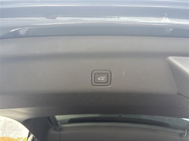 used 2021 Chevrolet Tahoe car, priced at $39,888