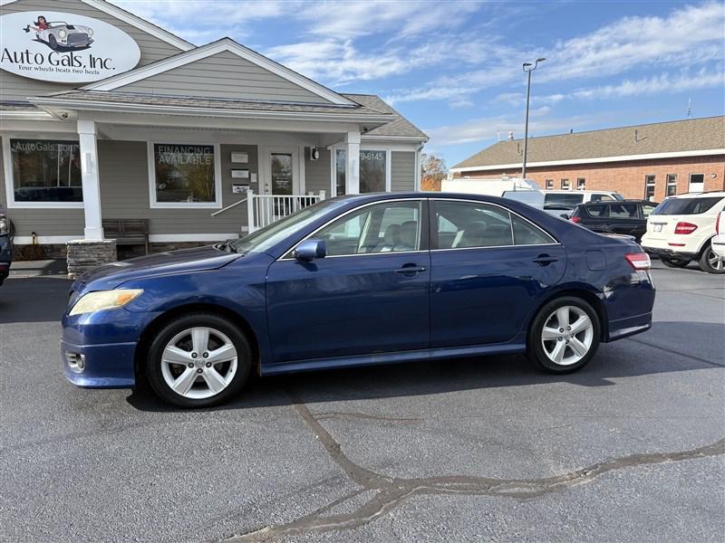 used 2011 Toyota Camry car, priced at $9,995