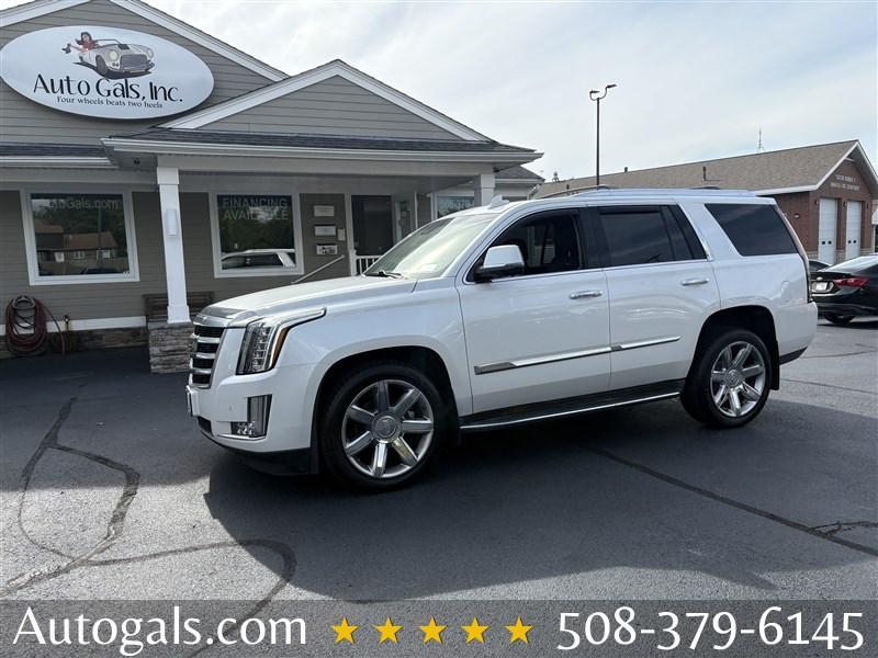 used 2016 Cadillac Escalade car, priced at $25,995