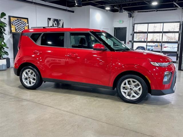 used 2022 Kia Soul car, priced at $17,995