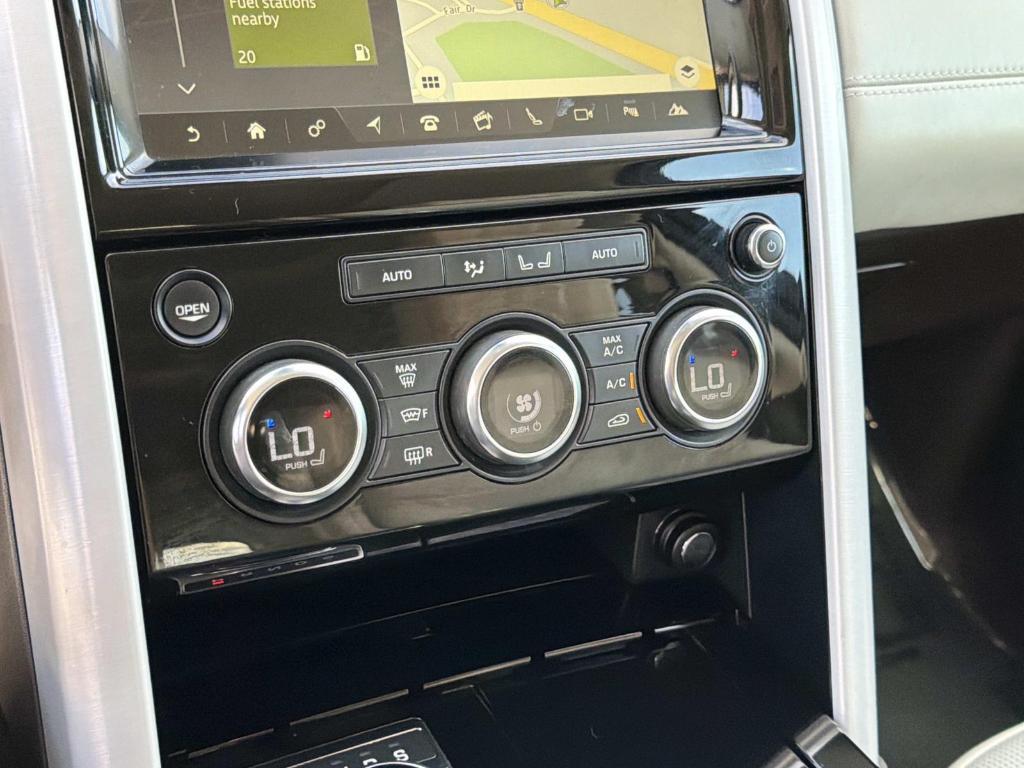 used 2018 Land Rover Discovery car, priced at $15,995