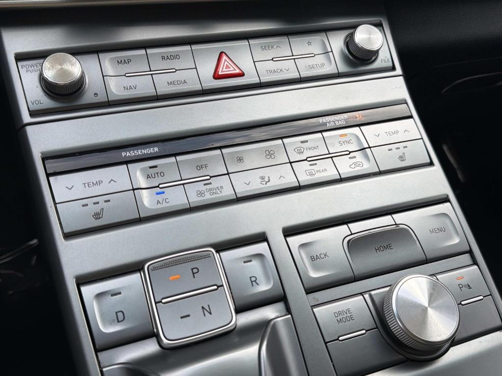 used 2022 Hyundai NEXO car, priced at $8,895