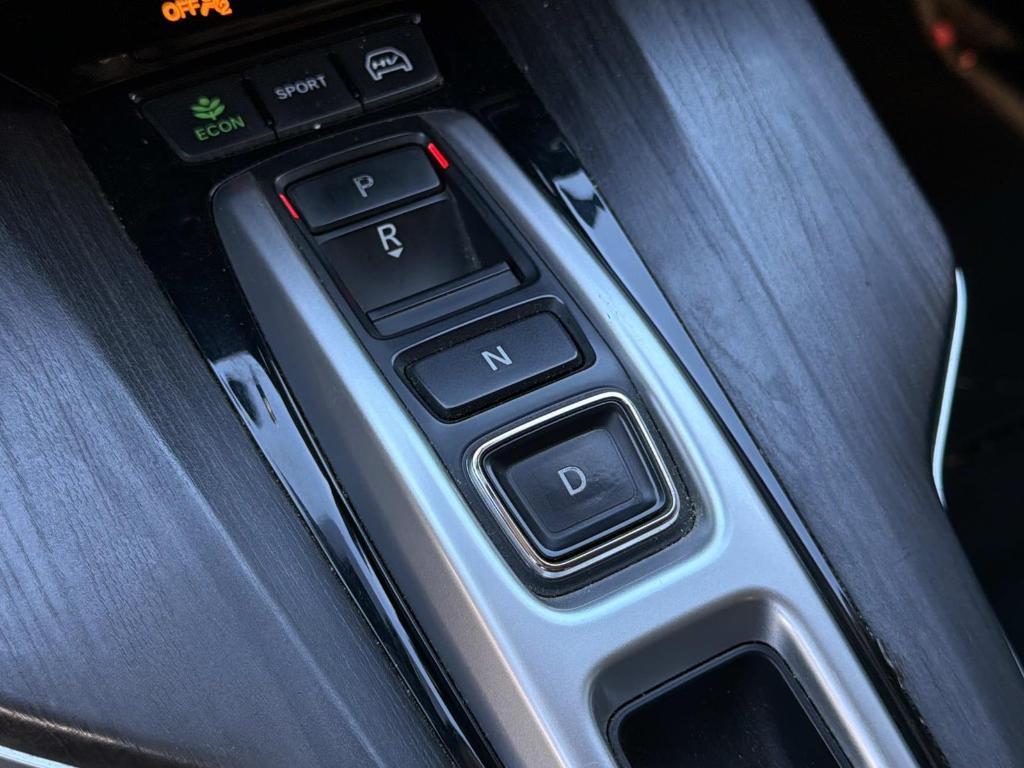 used 2018 Honda Clarity Plug-In Hybrid car, priced at $11,595