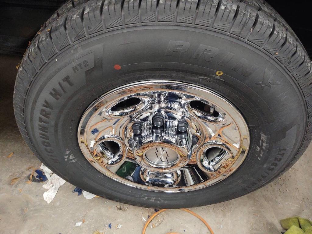 used 2017 Chevrolet Express 2500 car, priced at $12,995