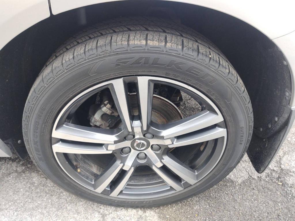 used 2018 Volvo XC60 car, priced at $17,495