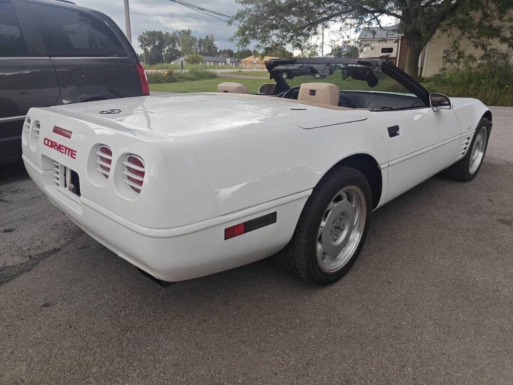 used 1992 Chevrolet Corvette car, priced at $10,500