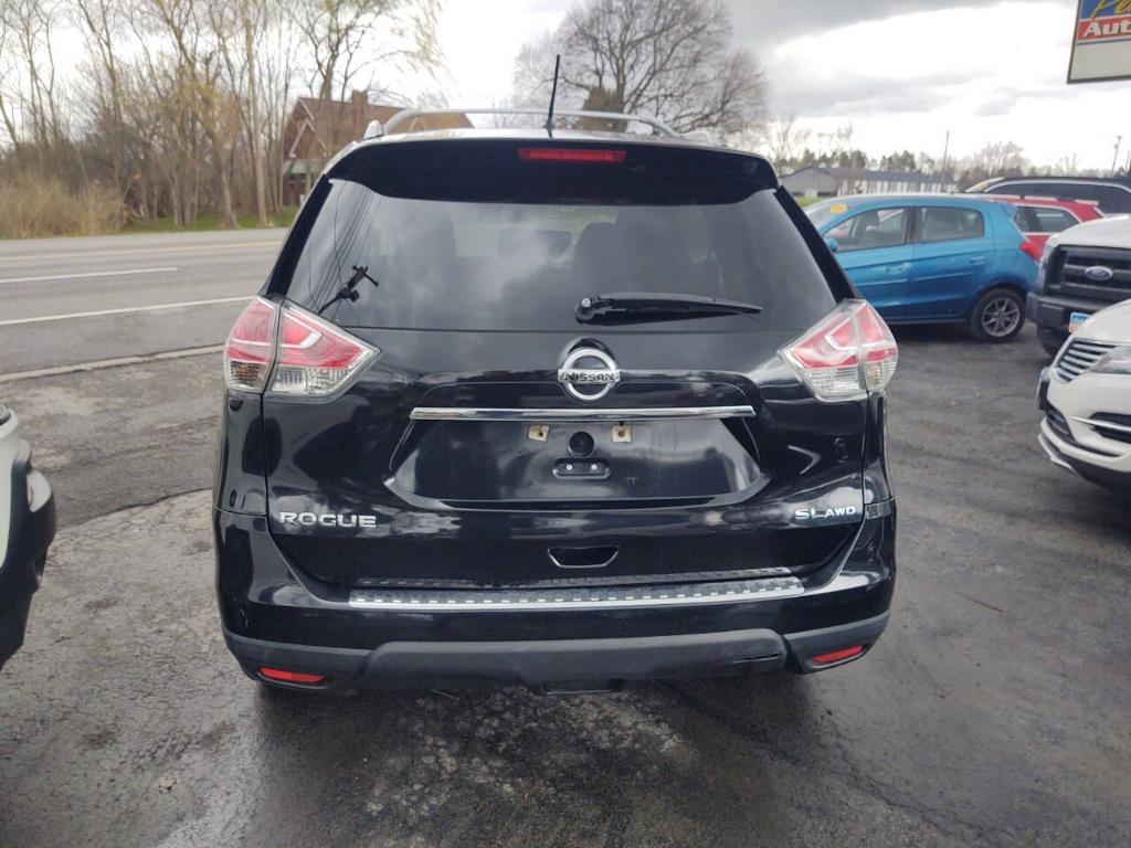 used 2016 Nissan Rogue car, priced at $10,895