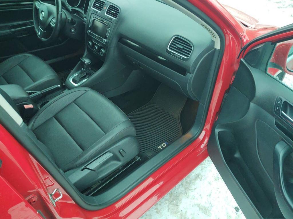 used 2011 Volkswagen Jetta SportWagen car, priced at $6,995