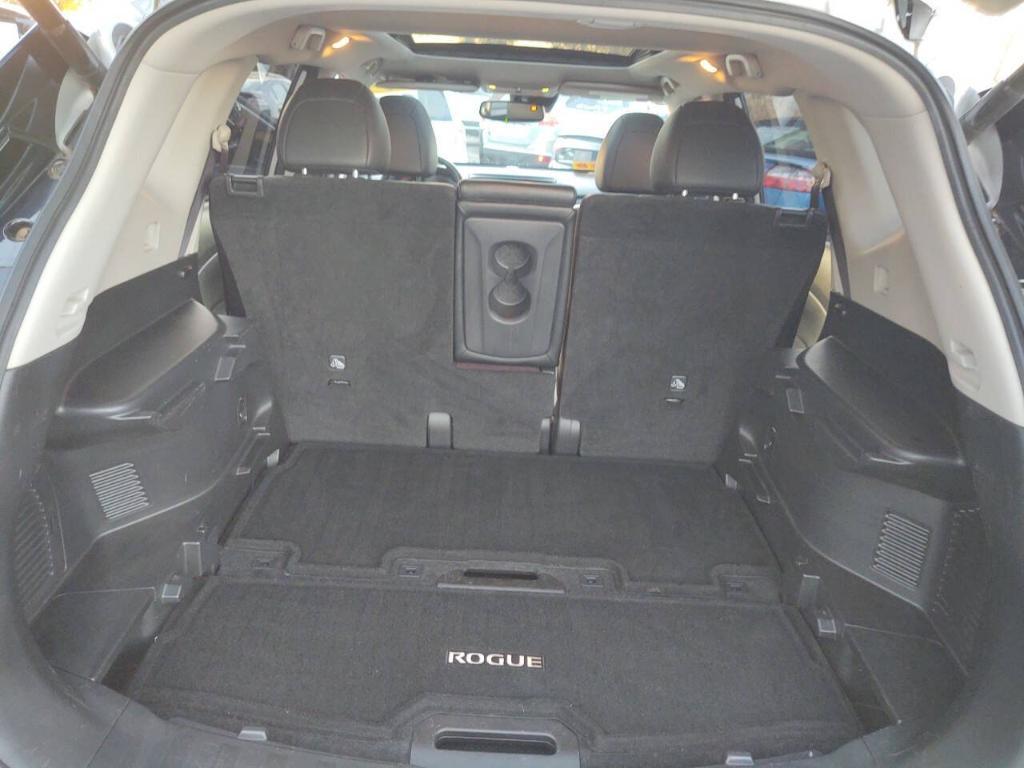 used 2017 Nissan Rogue car, priced at $11,495