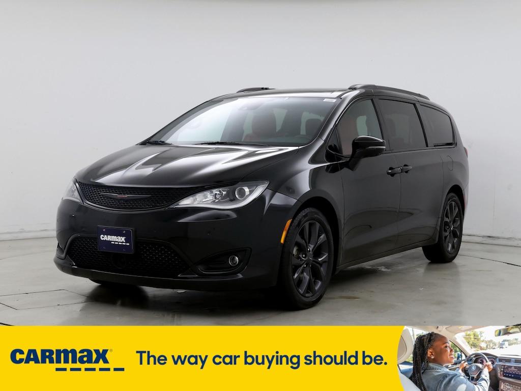 used 2020 Chrysler Pacifica car, priced at $33,998