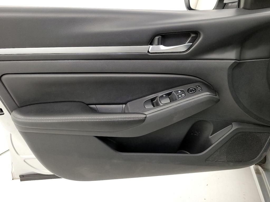 used 2022 Nissan Altima car, priced at $20,998