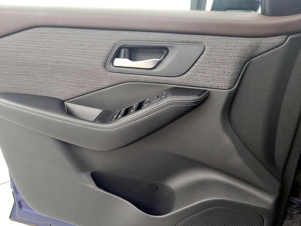 used 2022 Nissan Rogue car, priced at $24,998