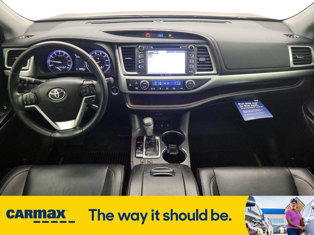 used 2019 Toyota Highlander car, priced at $29,998
