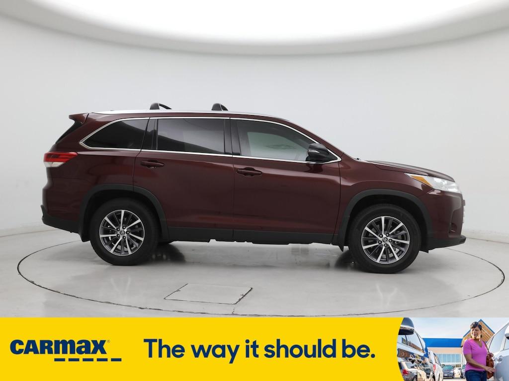 used 2019 Toyota Highlander car, priced at $29,998