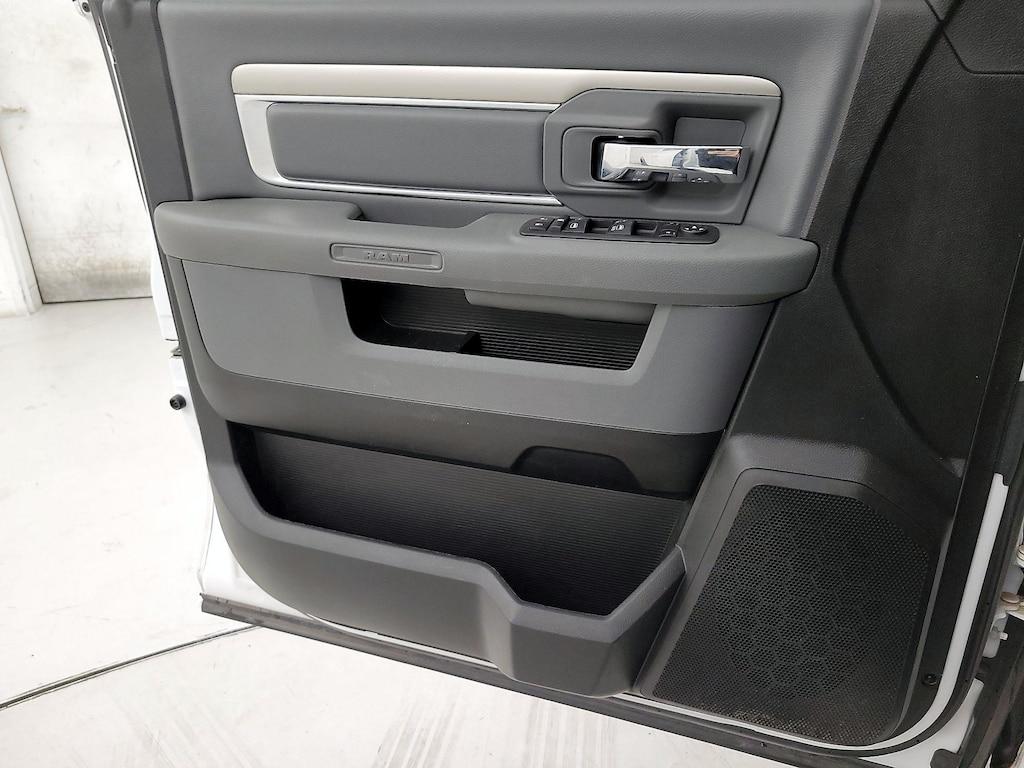 used 2019 Ram 1500 Classic car, priced at $28,998