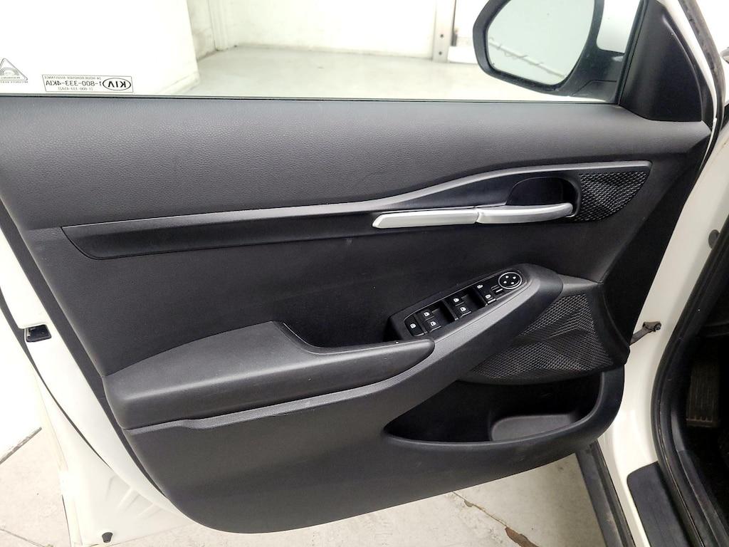 used 2021 Kia Seltos car, priced at $17,998