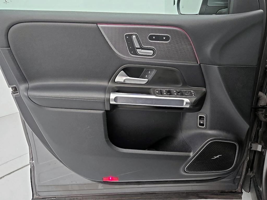 used 2021 Mercedes-Benz GLB 250 car, priced at $26,998