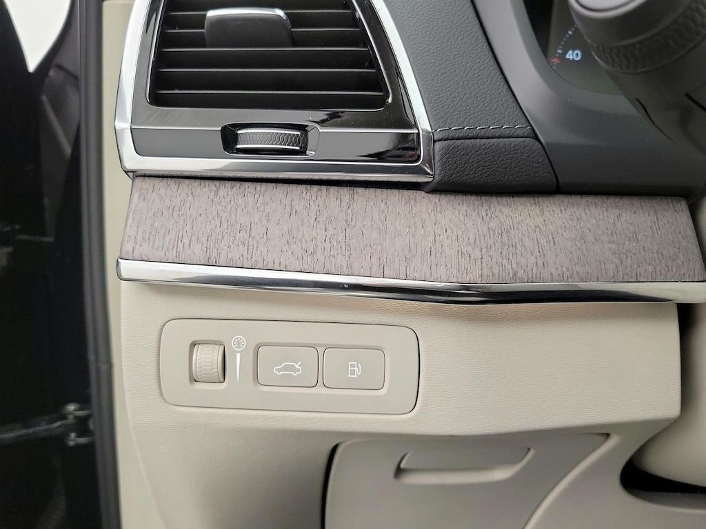 used 2022 Volvo XC90 Recharge Plug-In Hybrid car, priced at $49,998