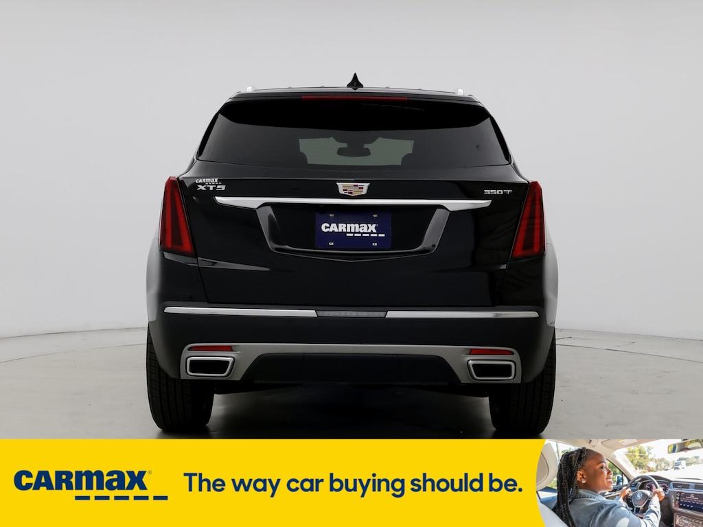 used 2024 Cadillac XT5 car, priced at $43,998