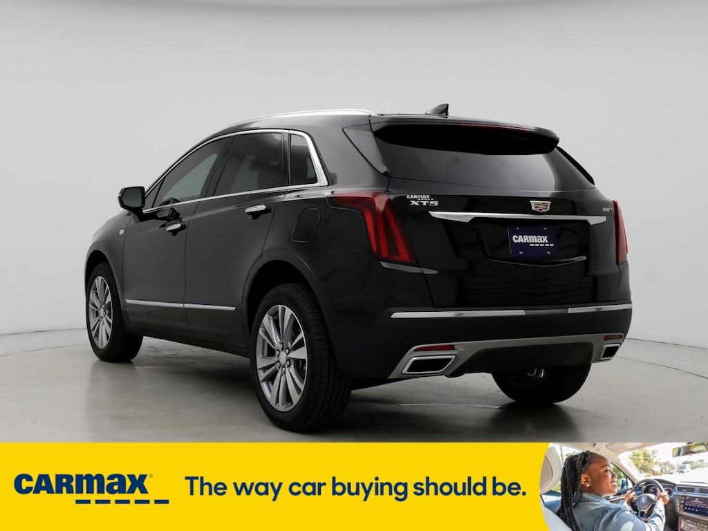 used 2024 Cadillac XT5 car, priced at $43,998