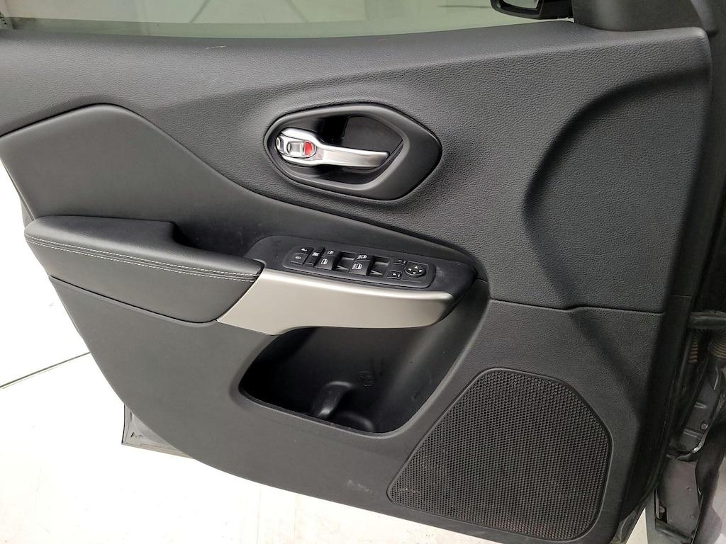 used 2021 Jeep Cherokee car, priced at $21,998