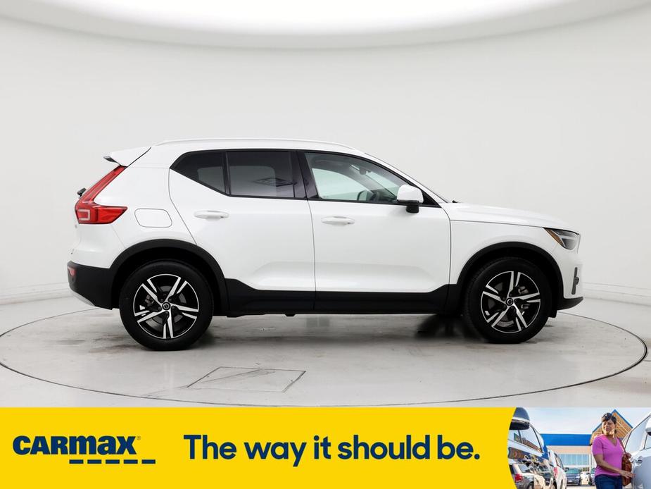 used 2023 Volvo XC40 car, priced at $28,998