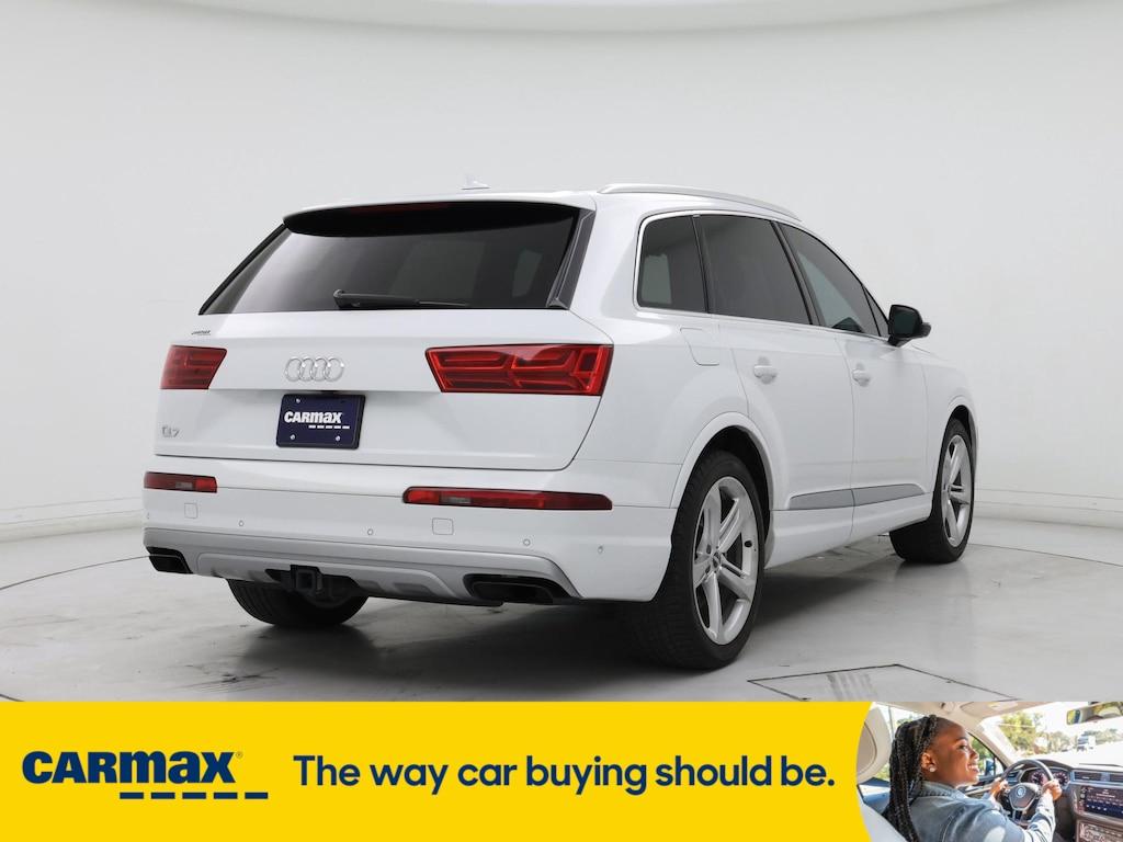 used 2019 Audi Q7 car, priced at $32,998