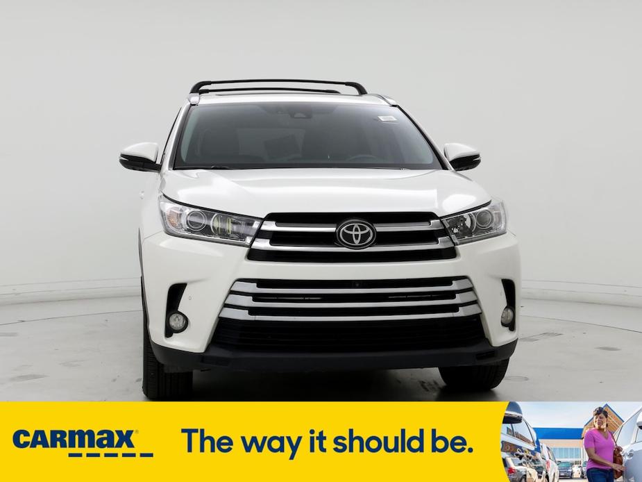 used 2017 Toyota Highlander car, priced at $30,998