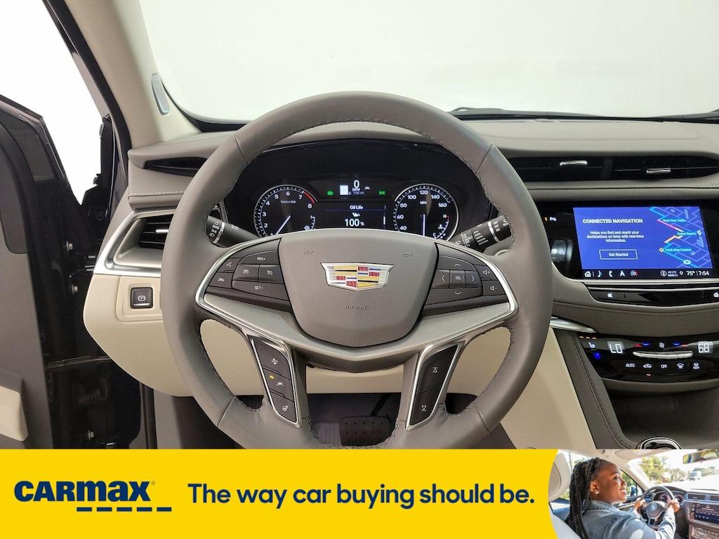 used 2024 Cadillac XT5 car, priced at $48,998