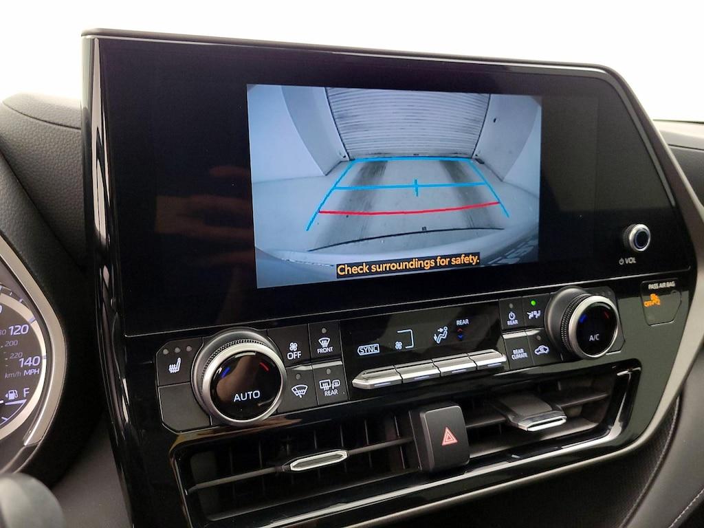 used 2023 Toyota Highlander car, priced at $36,998
