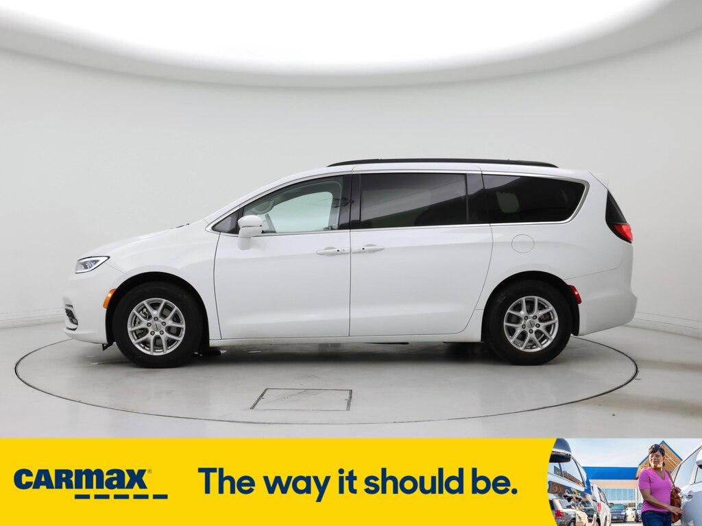 used 2022 Chrysler Pacifica car, priced at $24,998