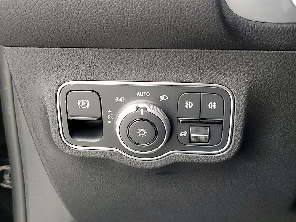 used 2024 Mercedes-Benz GLB 250 car, priced at $37,998