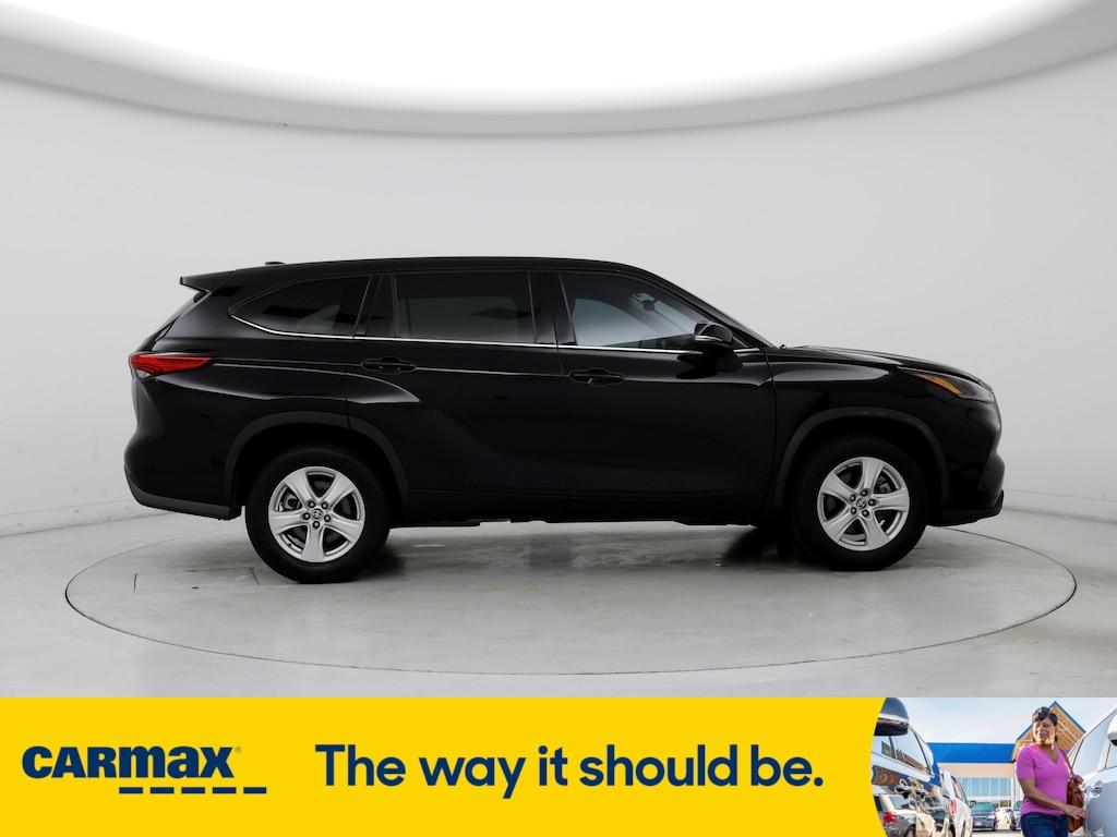 used 2021 Toyota Highlander car, priced at $32,998