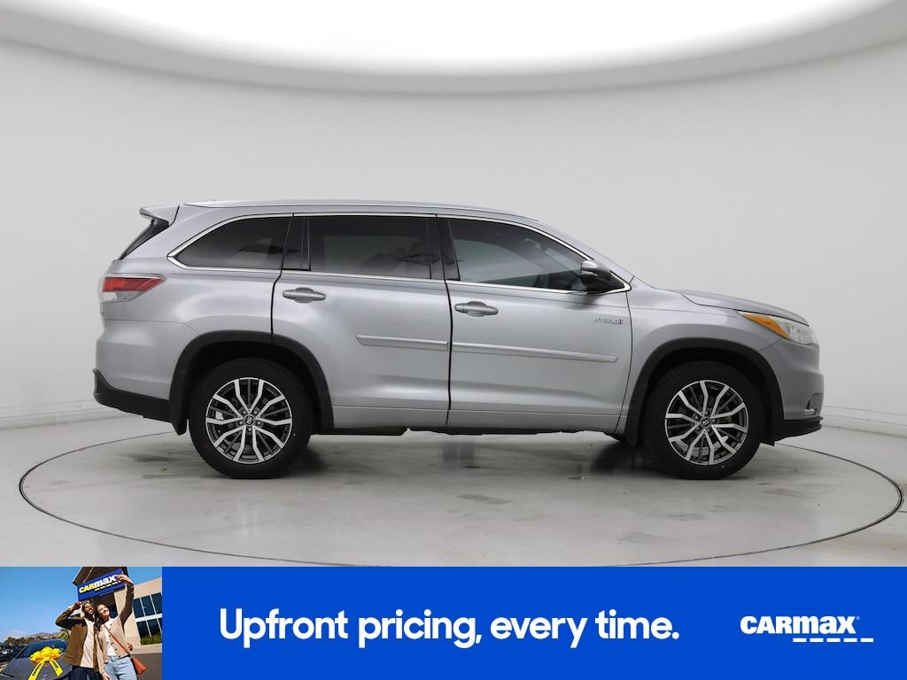 used 2015 Toyota Highlander Hybrid car, priced at $25,998