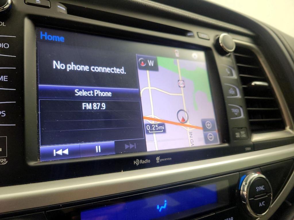 used 2015 Toyota Highlander Hybrid car, priced at $25,998