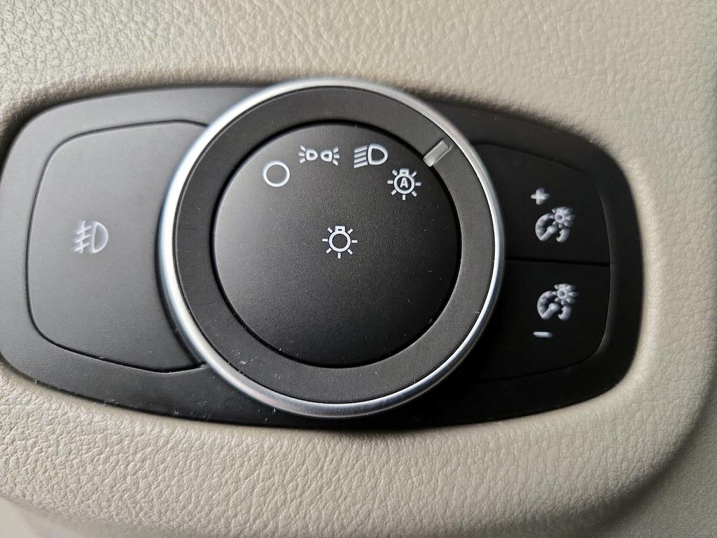 used 2022 Ford Transit Connect car, priced at $26,998