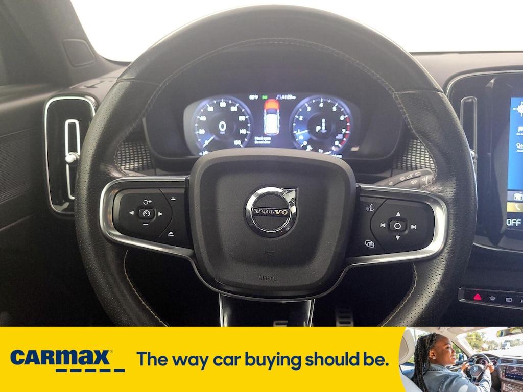 used 2021 Volvo XC40 car, priced at $22,998