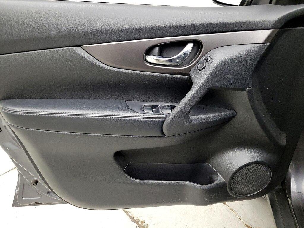 used 2014 Nissan Rogue car, priced at $12,599