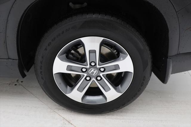 used 2024 Honda Pilot car, priced at $42,800
