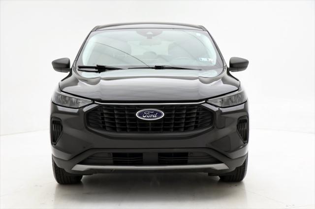 used 2023 Ford Escape car, priced at $21,900